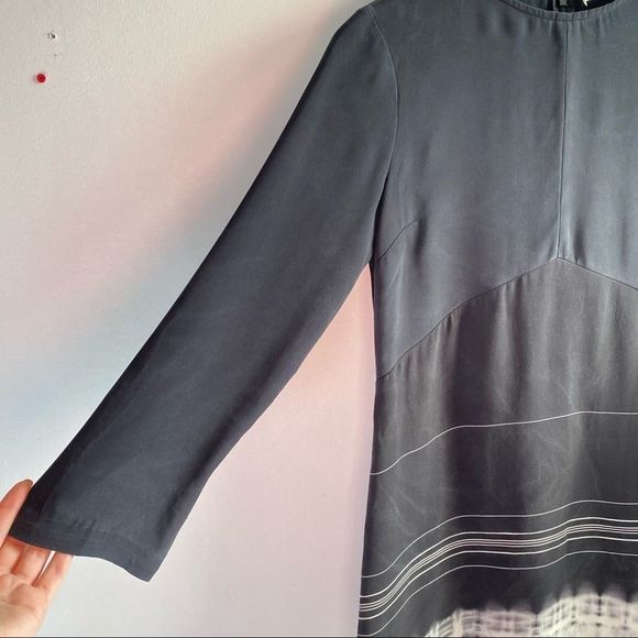 ALC black white abstract stripe silk long sleeve crewneck mini shift dress - Picture 2 of 6